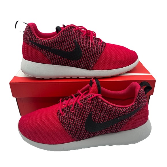 Nike Rosherun Running Shoes‎ Mens Sz 10.5 Fuchsia Pink/Black Sneakers 511881-662
